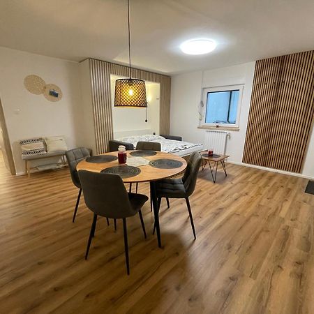Apartma Guide 360 โบเว็ก ภายนอก รูปภาพ