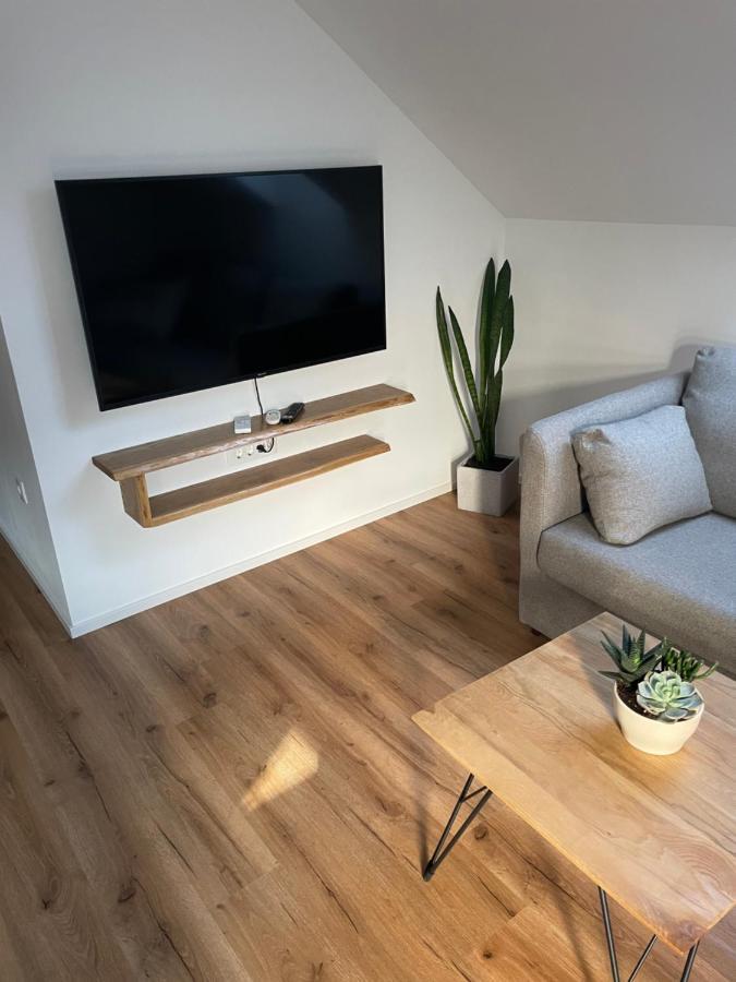 Apartma Guide 360 โบเว็ก ภายนอก รูปภาพ