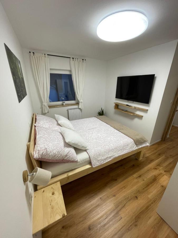 Apartma Guide 360 โบเว็ก ภายนอก รูปภาพ