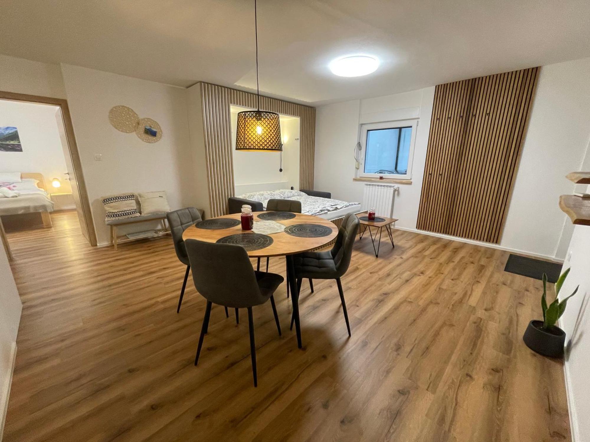 Apartma Guide 360 โบเว็ก ภายนอก รูปภาพ