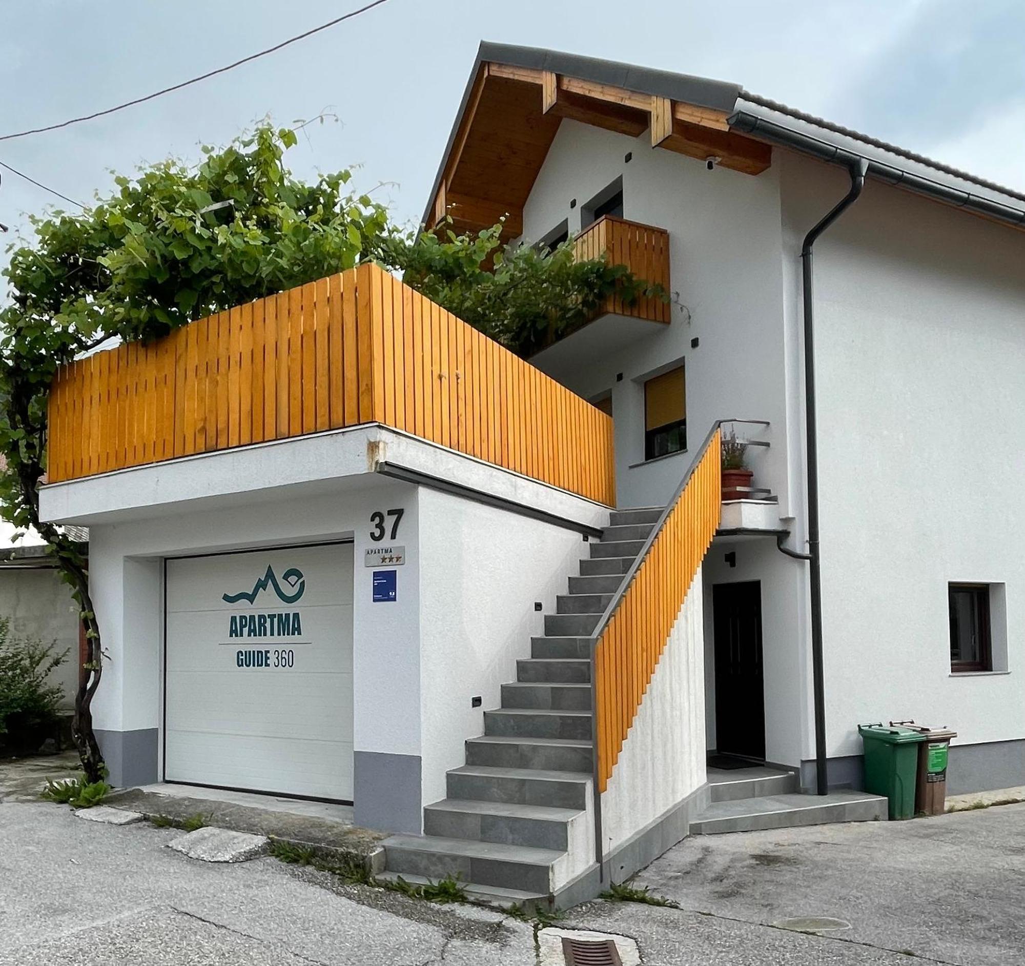 Apartma Guide 360 โบเว็ก ภายนอก รูปภาพ